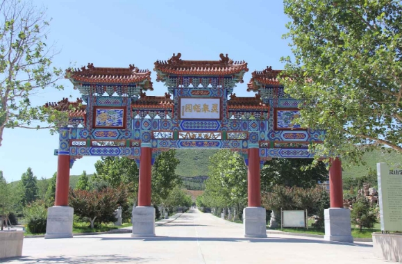 灵山宝塔陵园客服电话是多少