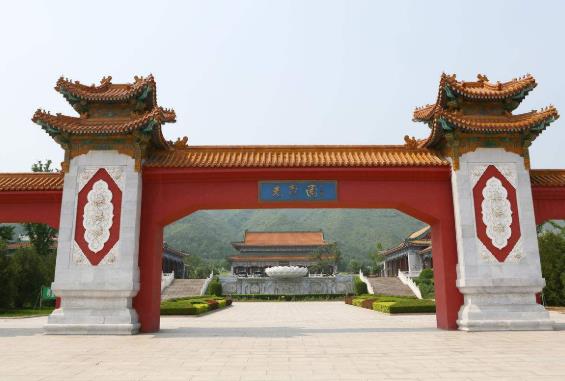 天寿陵园位置在哪里，墓地价格是多少钱