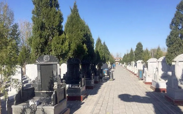 惠灵山陵园还有在售墓地吗？