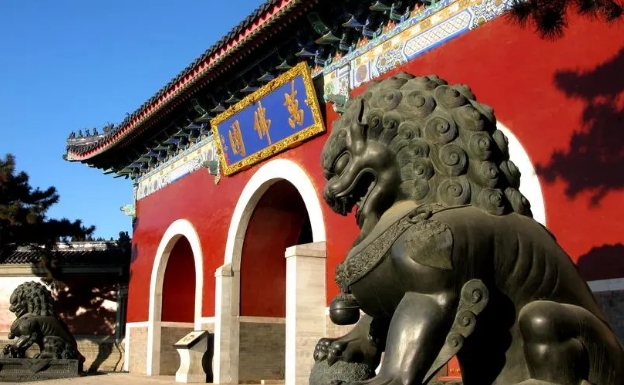 清东陵万佛园公墓是合法墓地吗？