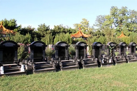 天慈公墓环境怎么样？墓地都有哪些碑型？