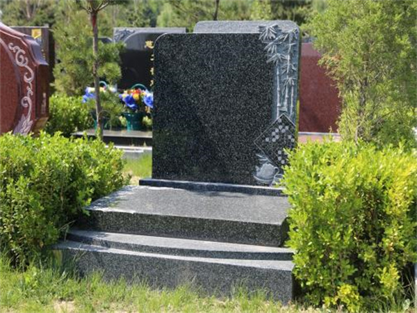 天寿陵园墓地价格是多少？