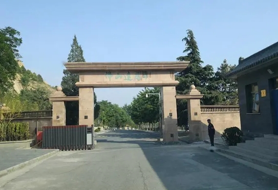 昌平佛山陵园风水好吗